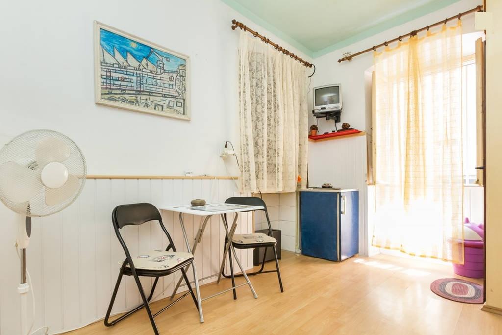 Apartment Mogul Split Room photo